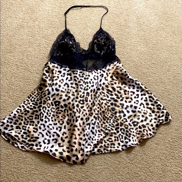 Victoria's Secret Other - Like new Victoria’s Secret leopard print lingerie top size M